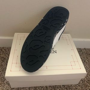 Alexander McQueen White/Black BRAND NEW | SIZE 11